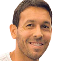 https://img.ucech.com/img/football/player/efe671bb24aeac5304396008f0be5ad6.png